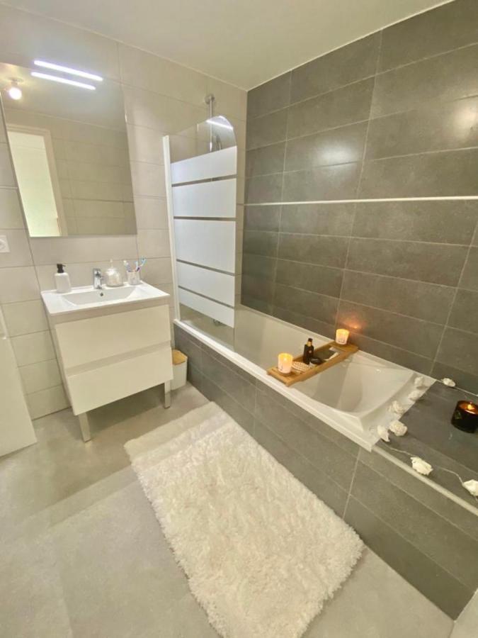 ボーソレイユLuxurious Flat At 5 Min By Walk To Monaco, Free Parking And Sea Viewアパートメント エクステリア 写真